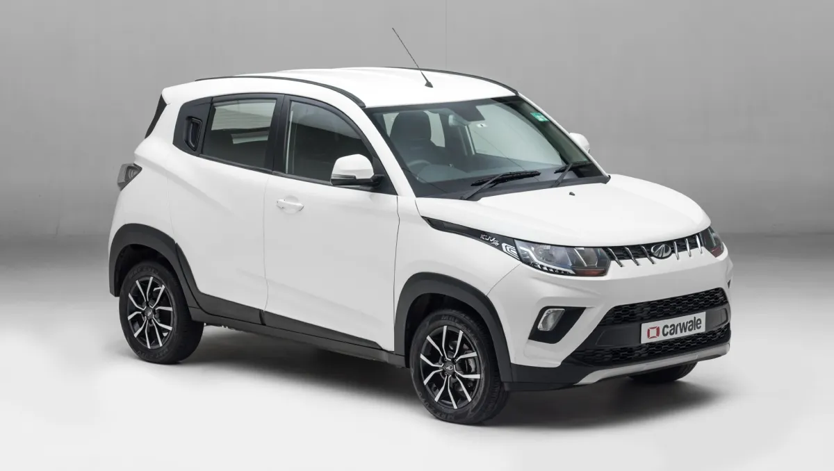 KUV 100 Petrol