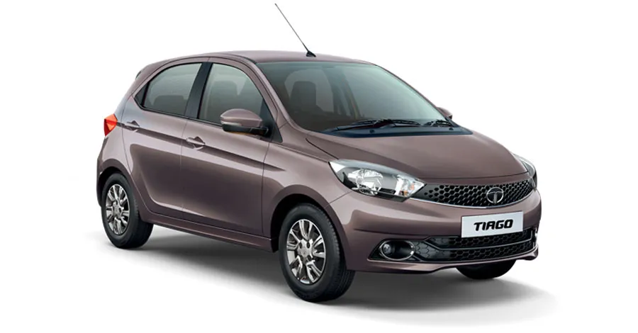 TATA TIAGO PETROL